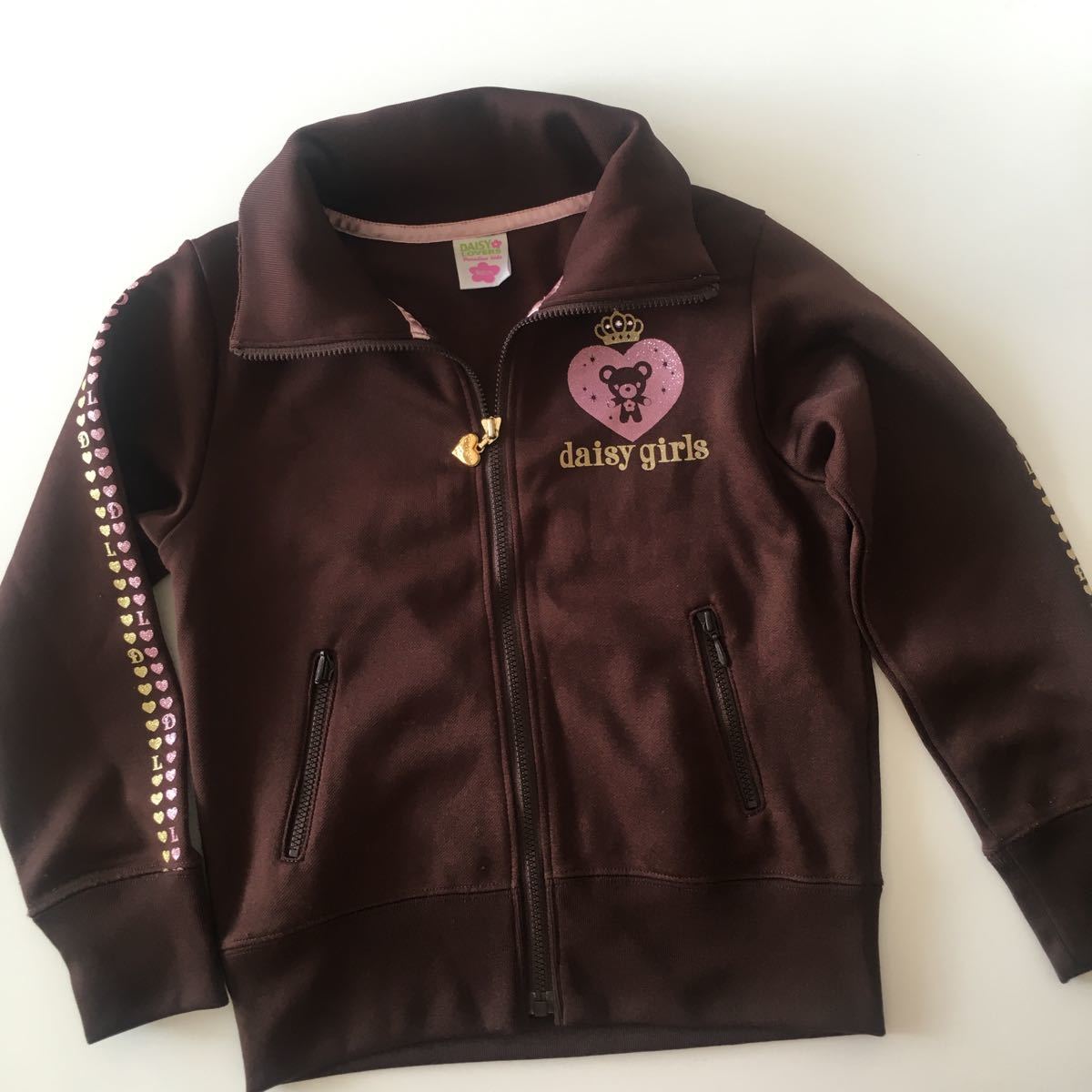 女の子 ジャージ上下 セットアップ 1 ラメプリント Daisy Lovers ブラウン 1 115 124cm 売買されたオークション情報 Yahooの商品情報をアーカイブ公開 オークファン Aucfan Com