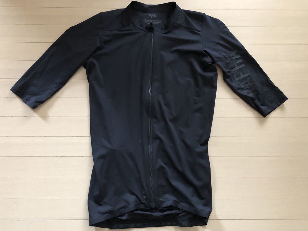  RAPHA ラファ MEN'S PRO TEAM AERO JERSEY ブラックSサイズ(Sサイズ)｜売買されたオークション情報、yahooの商品情報をアーカイブ公開 - オークファン 男性用