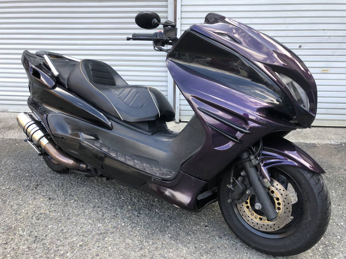 マジェスティ250 SG03J ローダウンカスタム タイヤ前後いい感じ 