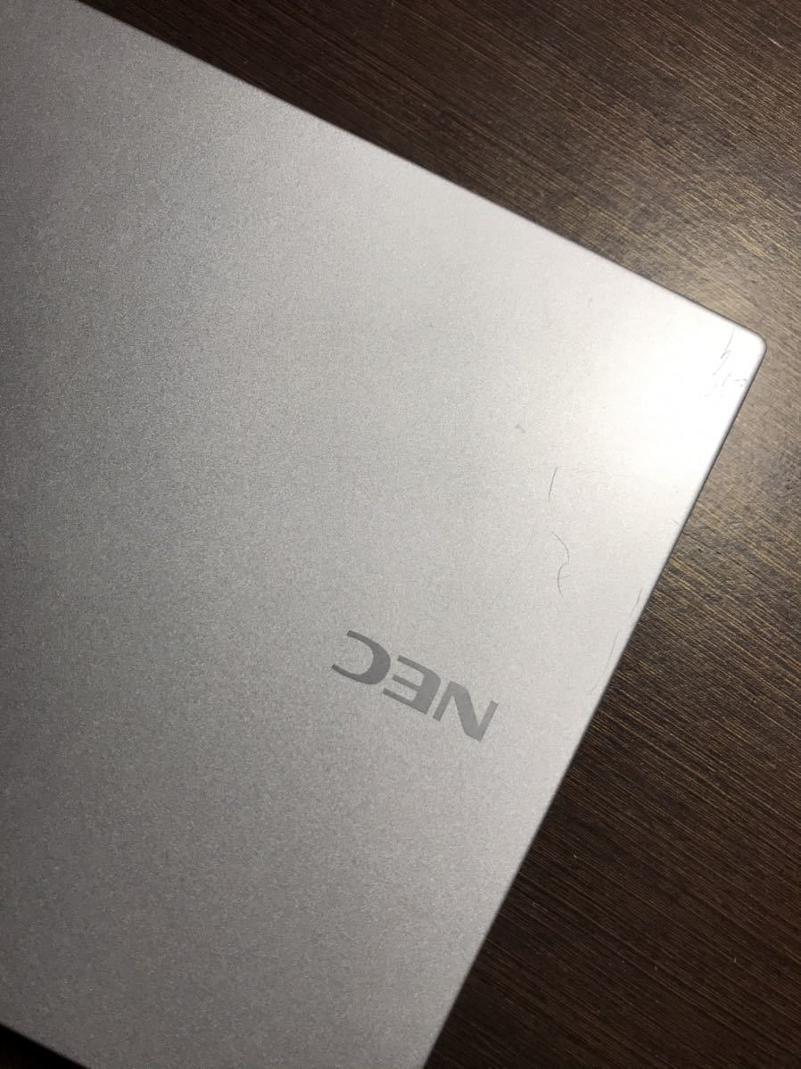 第６世代/2017-12月製/速い薄い軽い/i3-6100U/4GB/SSD120GB/Varsa pro VK23LBZDU