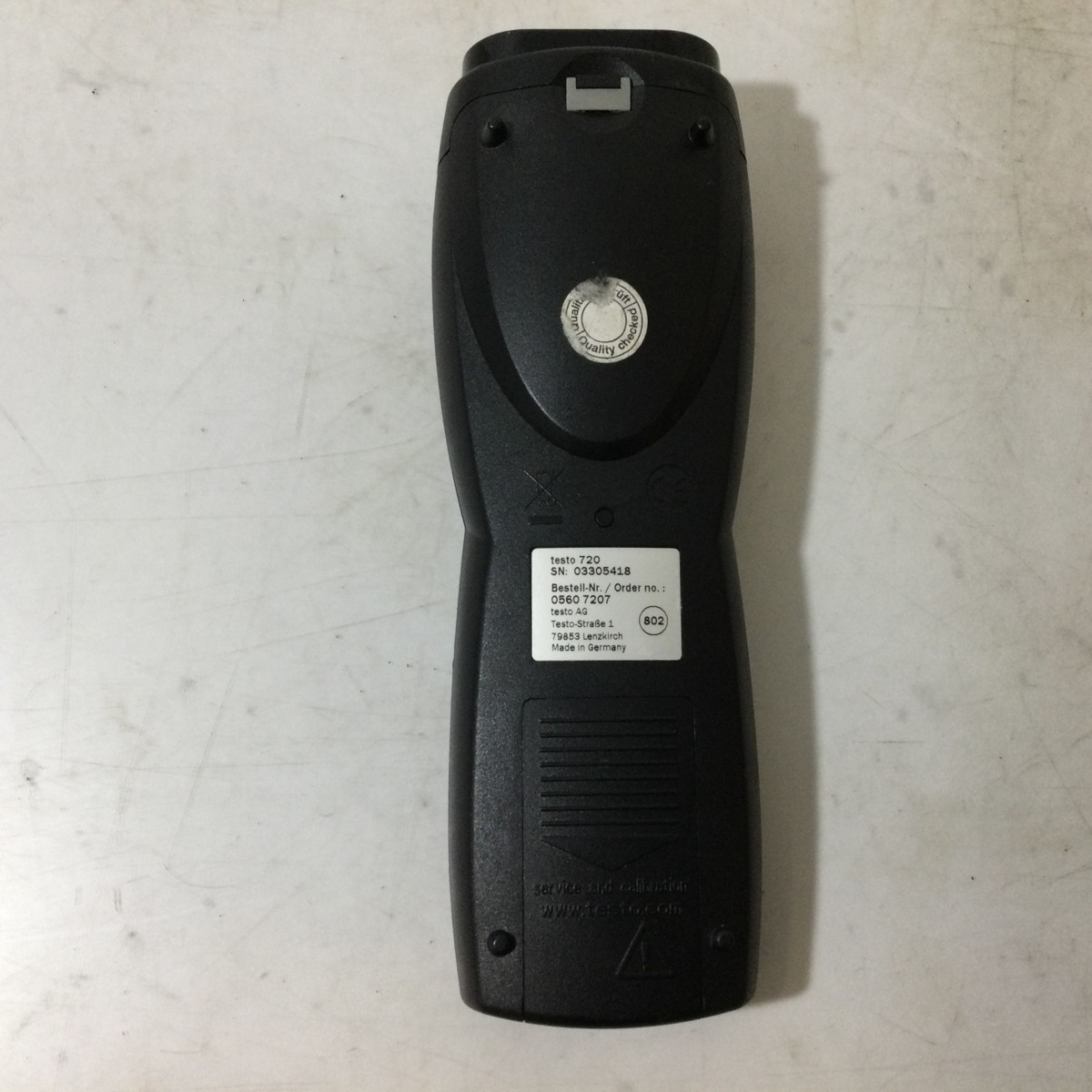 【中古品】テストー (testo) 高精度2タイプセンサ温度計 testo720 (0560 7207) ※通電のみ確認　IT3S3HE3Y195 温度計 testo TESTO (本体) 735ー2 524-9382