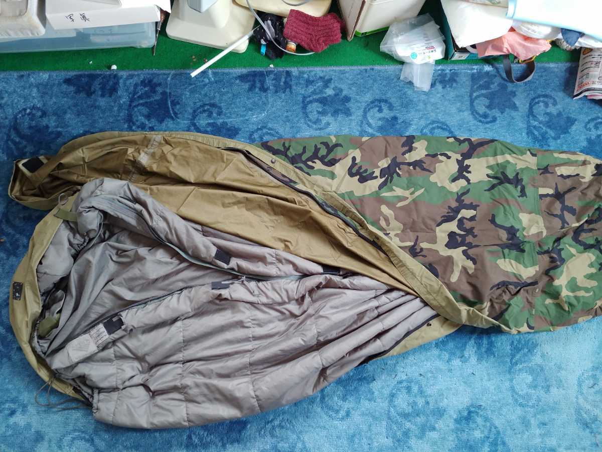 【高品質，限定セール】 コンバット 米軍シュラフ ゴアスリーピングバッグ カバーセット(マミー型シュラフ)｜売買されたオークション情報、yahooの商品情報をアーカイブ公開 - オークファン マミー型シュラフ