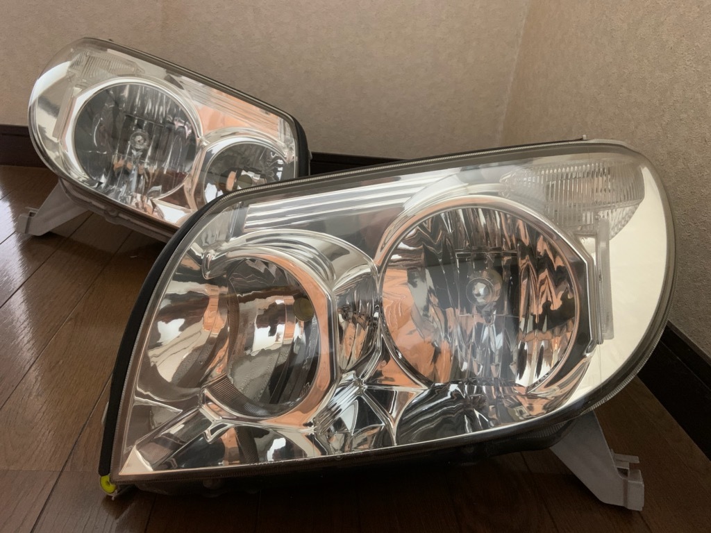 トヨタ ハイラックスサーフ 純正 ヘッドライトユニット 平成8年式 SSR