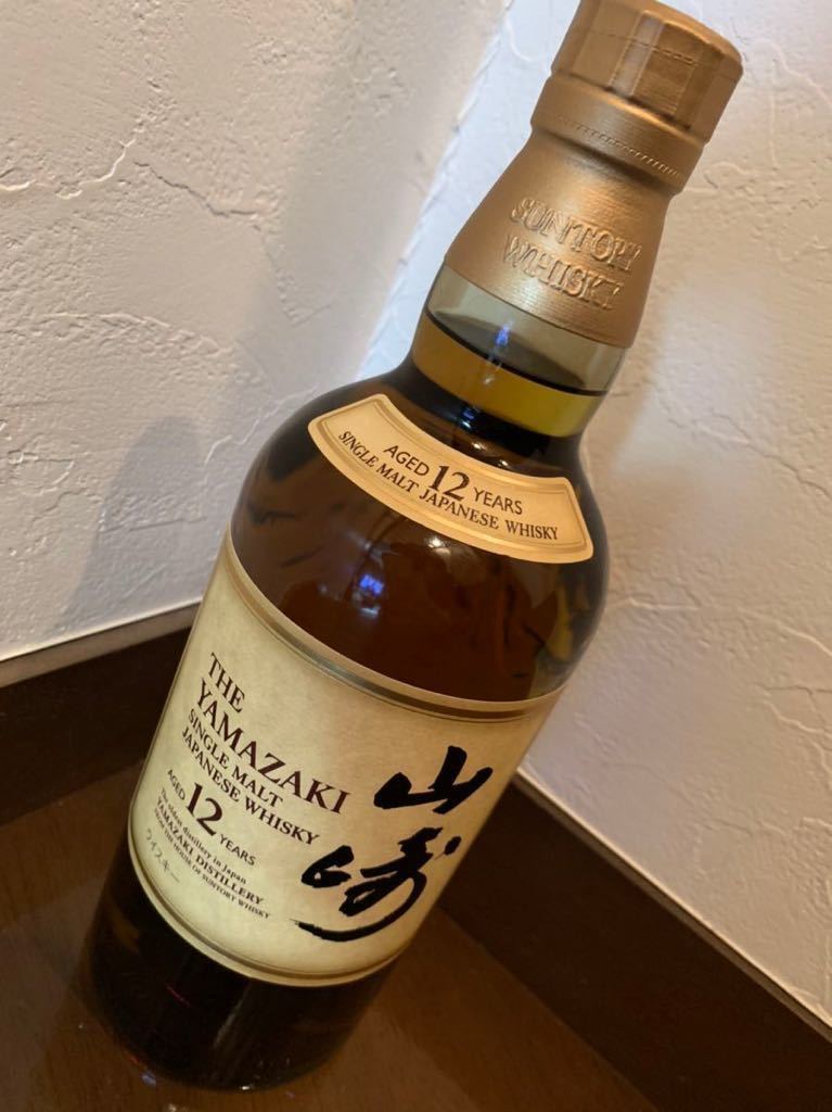 ☆黒龍 しずく 限定品 15度 1800ml 製造20.09 O20I270498