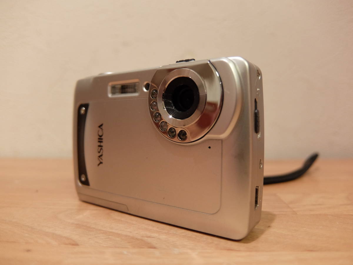 Digital YASHICA - EZ F537IR 6×IR デジタルカメラ | 赤外線ナイト 