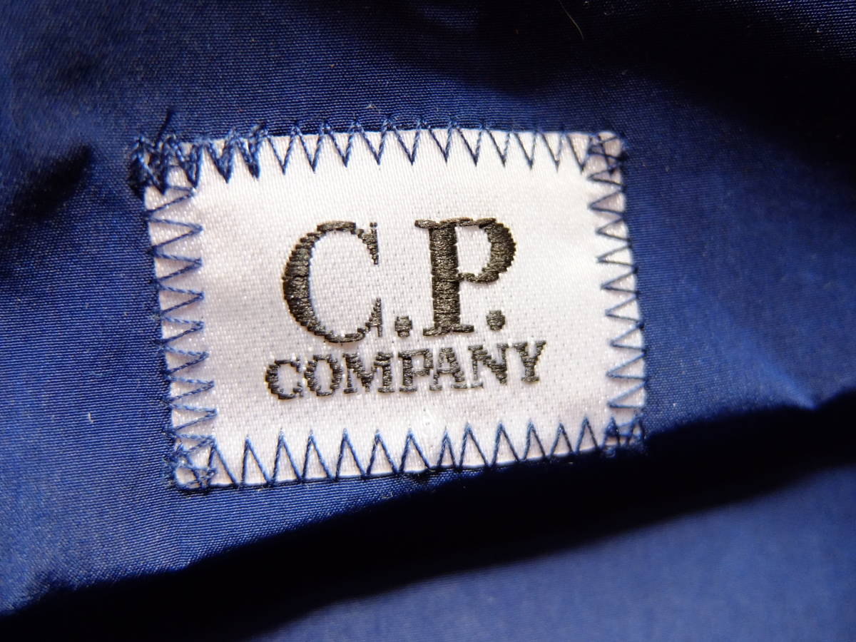 美品】C.P. COMPANY シーピーカンパニー ブルゾン ゴーグル付き フード 