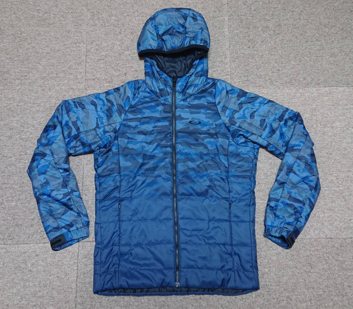 オークリー 吸汗速乾 Tシャツ Mサイズ 新品OAKLEY Oakley ブルー UPF50+ JPN メンズ OAKLEY SS パーカー Enhance (オークリー) Print