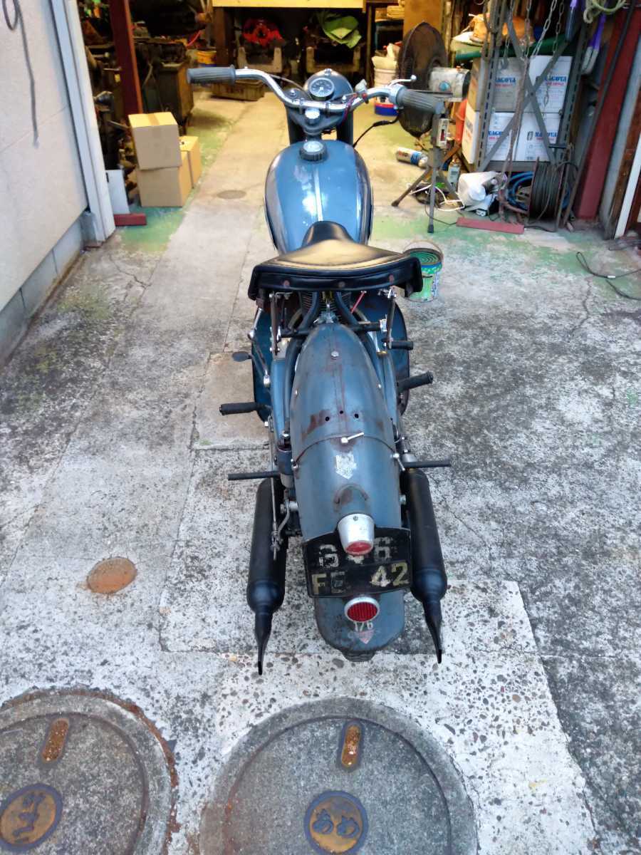 513715555.3
