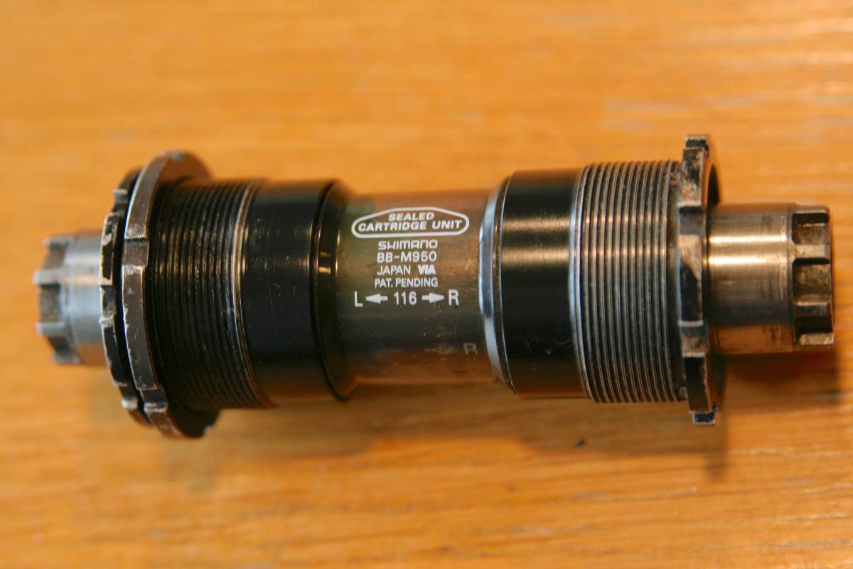 SHIMANO XTR BB-M950 116mm Octalink シマノ シマノ XTR BB-M950 / 116mm / オクタリンクV1 / ② パーツ 自転車