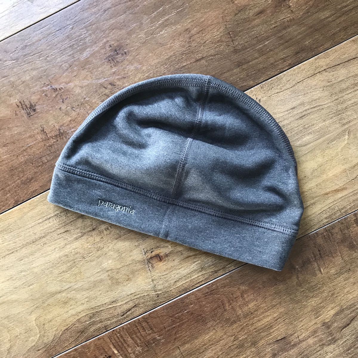 お得，定番人気 品 Patagonia パタゴニア キャプリーン４ エクスペディションウエイト ビーニー グレー(パタゴニア)｜売買されたオークション情報、yahooの商品情報をアーカイブ公開 - オークファン その他