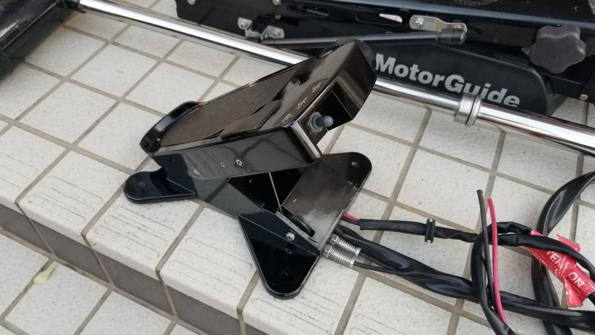 ツアー モーターガイド 24V - 無段階 TR82 Yahoo!オークション デジタル 82ポンド 45シャフト tr82v」の落札相場 TR82V 「モーターガイド tr82」船、ボートの落札相場 メーカー正規品保証書付きニューツアーTR82無段階変速 MotorGuide