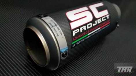 即納 汎用リアルカーボンサイレンサー スリップオン マフラー 60.5 mm