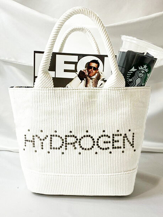 定価1.4万ハイドロゲン HYDROGEN 20SS新作！ 遊び心擽るロゴスタッズ