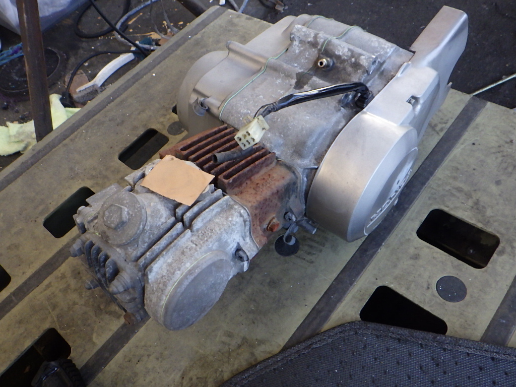 大人気，定番人気 D ホンダ純正 エンジン 12V セル無 HA02 カブ90(ホンダ用)｜売買されたオークション情報、yahooの商品情報をアーカイブ公開 - オークファン ホンダ用
