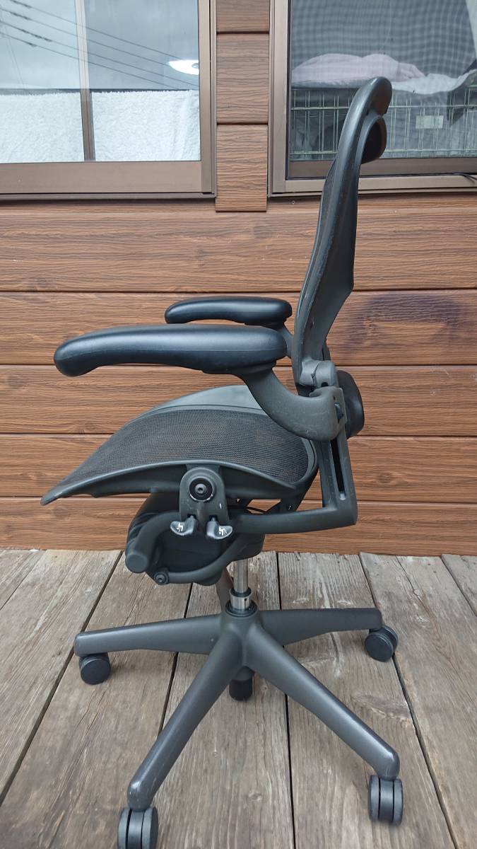 Herman ハーマンミラー アーロンチェア Miller ⁄ Chair Aeron | リ
