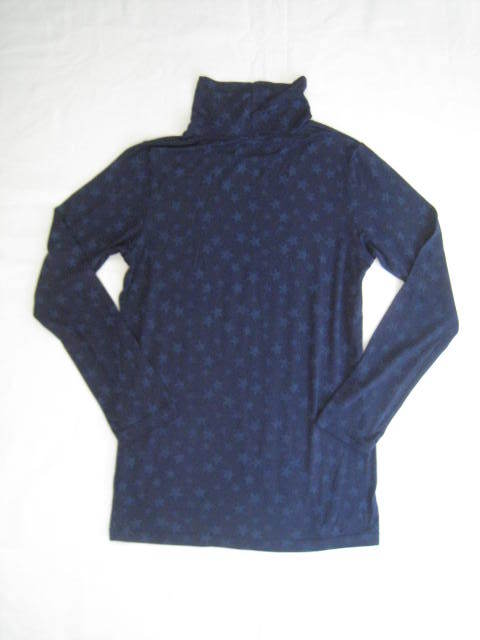 ユニクロ ヒートテック タートルネック長袖 星柄 140ｃｍ ネイビー ブルー 140 135 144cm 売買されたオークション情報 Yahooの商品情報をアーカイブ公開 オークファン Aucfan Com