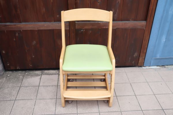 Karimoku カリモク家具 デスクチェア ナチュラル キッズチェア ダイニングチェア シンプル 高さ調整 学習椅子 子供用 Ak212 カリモク家具 売買されたオークション情報 Yahooの商品情報をアーカイブ公開 オークファン Aucfan Com