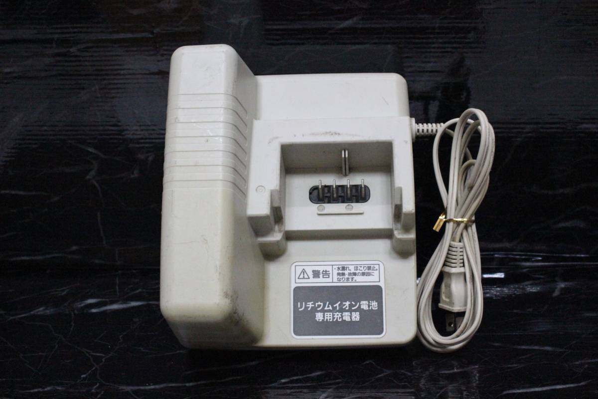 965 Panasonic Nkj033b 電動自転車 バッテリー充電器 充電器 売買されたオークション情報 Yahooの商品情報をアーカイブ公開 オークファン Aucfan Com