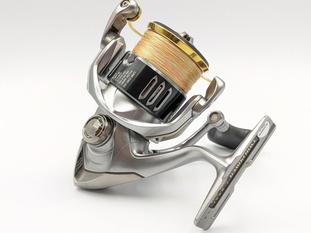 Shimano シマノ 15ツインパワー C3000 エギング バーサタイル Slsj スピニングリール シマノ 売買されたオークション情報 Yahooの商品情報をアーカイブ公開 オークファン Aucfan Com