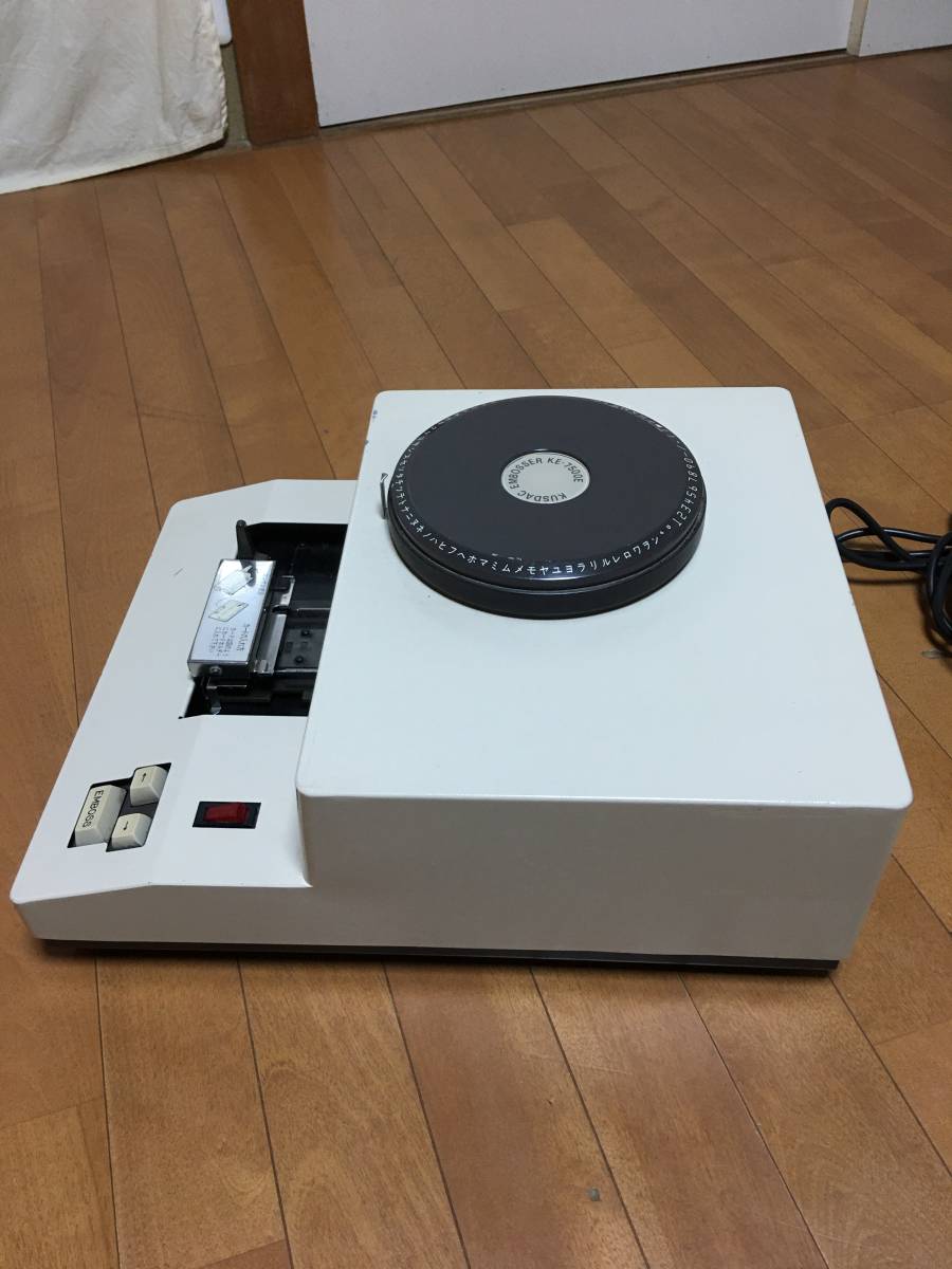 KUSDAC クスダ EMBOSSER 小型自動エンボッサー カード作成器 KE-7500E 