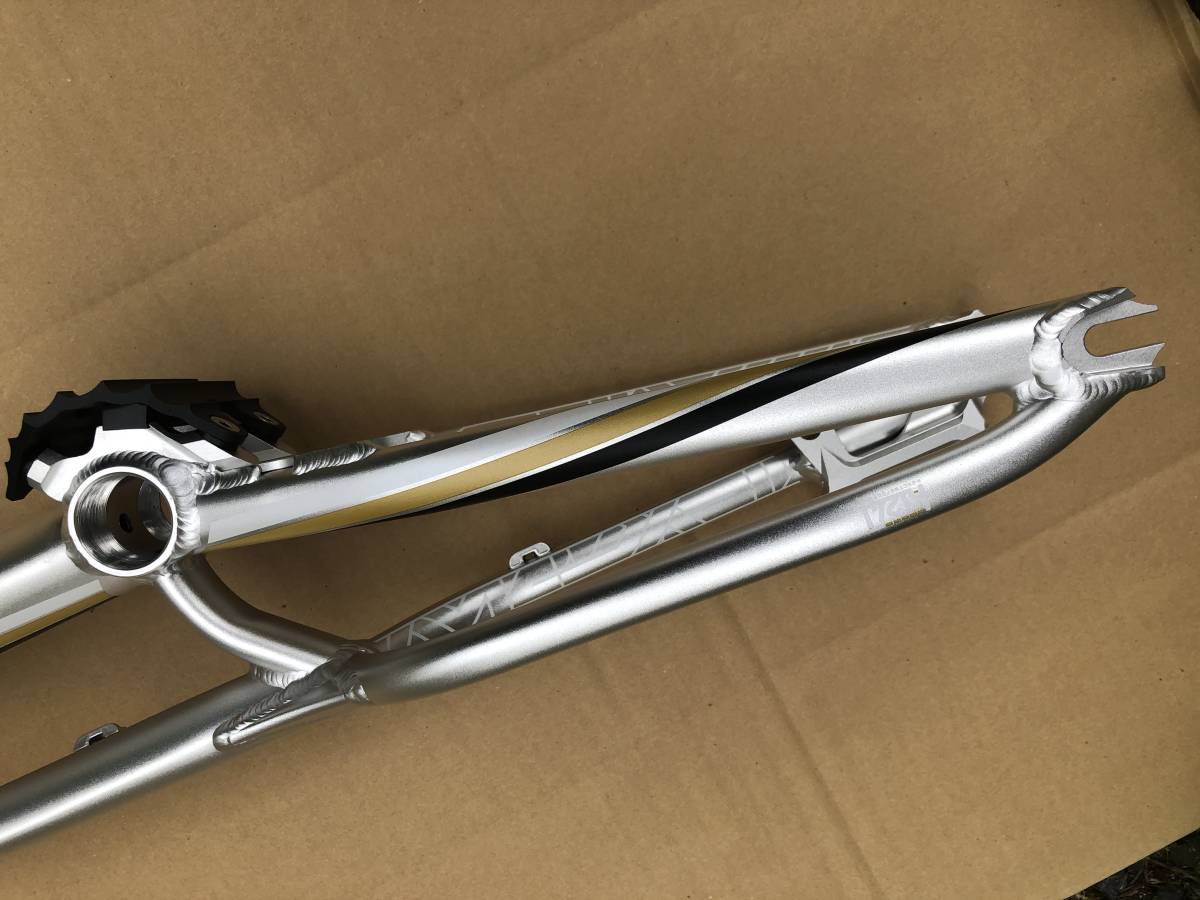 KOXX SKY 20インチ フレーム 新品未使用 バイクトライアル 自転車
