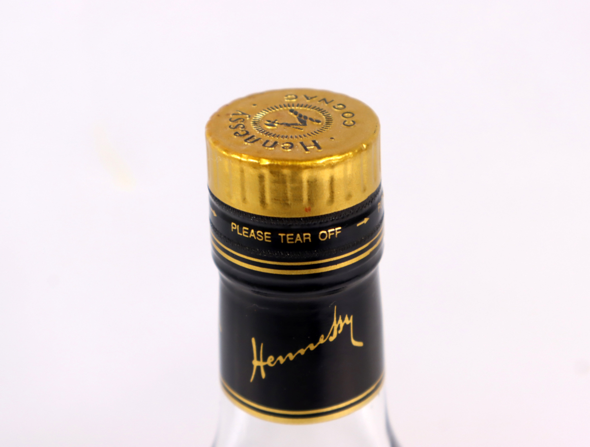 XO ヘネシー クリアボトル 金キャップ 未開栓 HENNESSY Hennessy 700ml