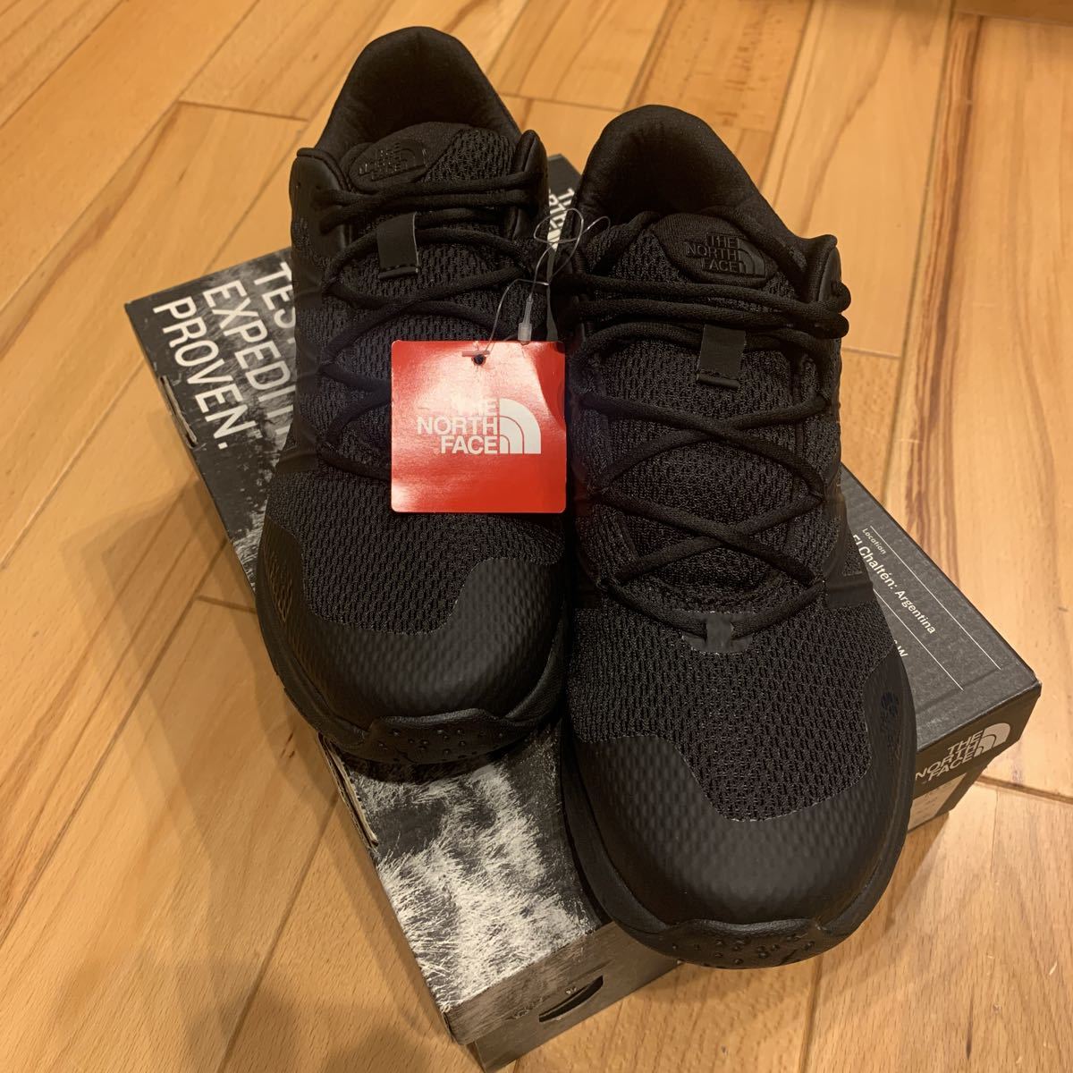 新品　定価以下　THE NORTH FACE ウルトラベロシティ　シューズ 27cm ノースフェイス