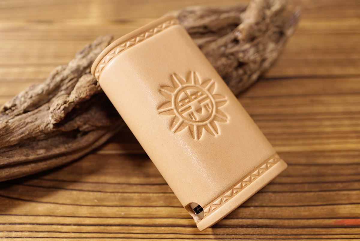 Sale Glo Hyper グロー ハイパー 用 レザーケース ココペリ 栃木レザー ハンドメイド サドル たばこポーチ 売買されたオークション情報 Yahooの商品情報をアーカイブ公開 オークファン Aucfan Com