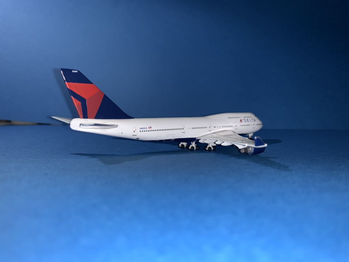 GeminiJets　デルタ航空　Delta Air Lines　B747-400　1/400　N669US　ダイキャスト製_6