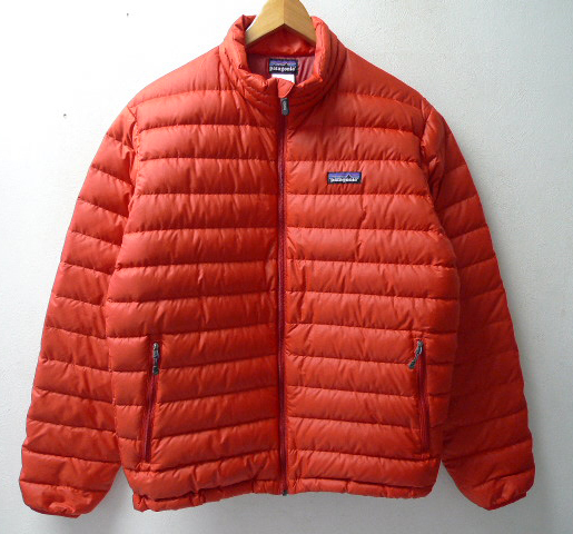 【超激得，本物保証】 国内正規 patagonia パタゴニア 84673 2000年製 DOWN SWEATER ダウンセーター ダウン サイズS 赤系(Sサイズ)｜売買されたオークション情報、yahooの商品情報をアーカイブ公開 - オークファン 男性用