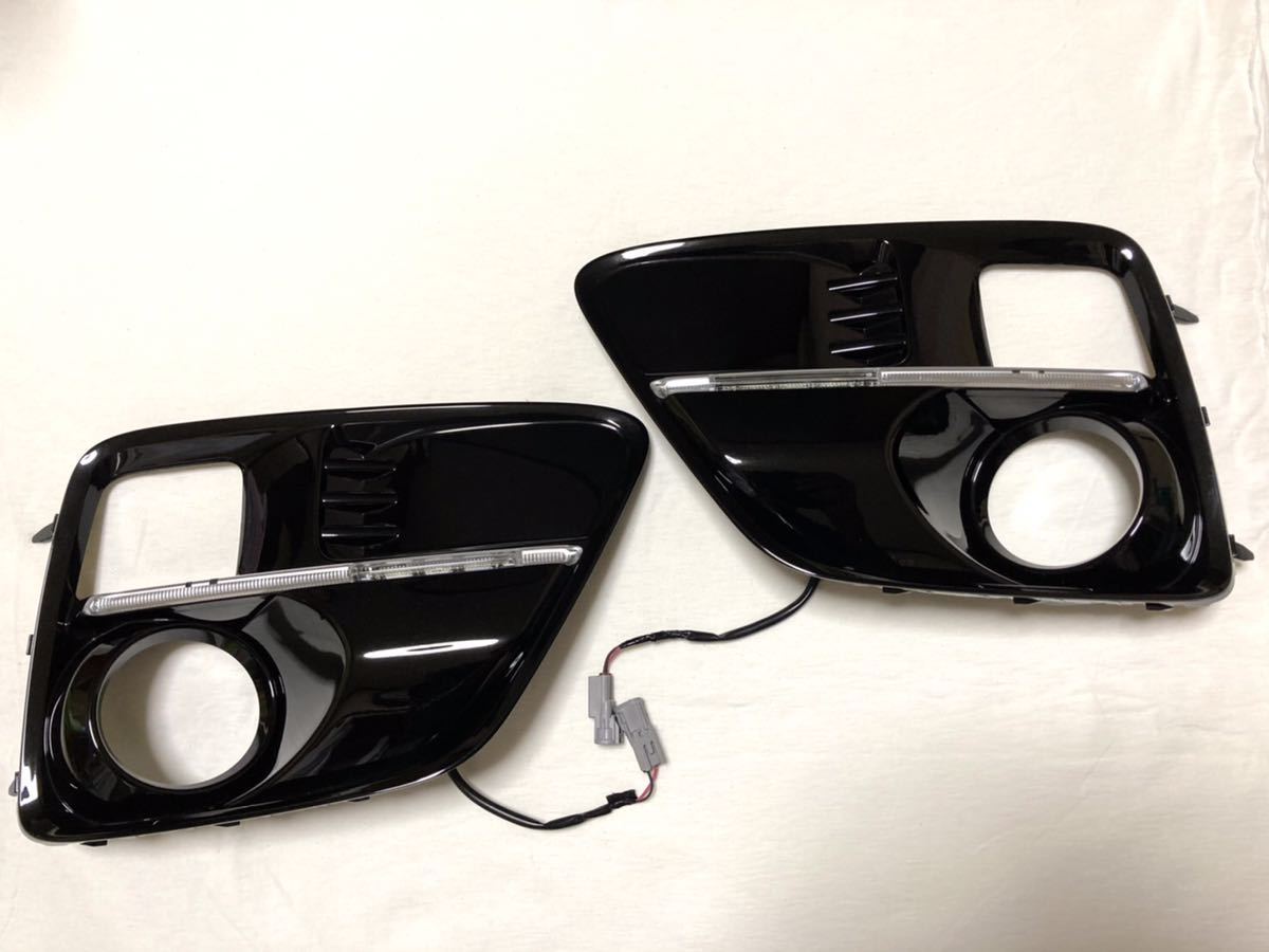 スバルWRX VAB VAG 前期純正オプション品のLEDアクセサリーライナー