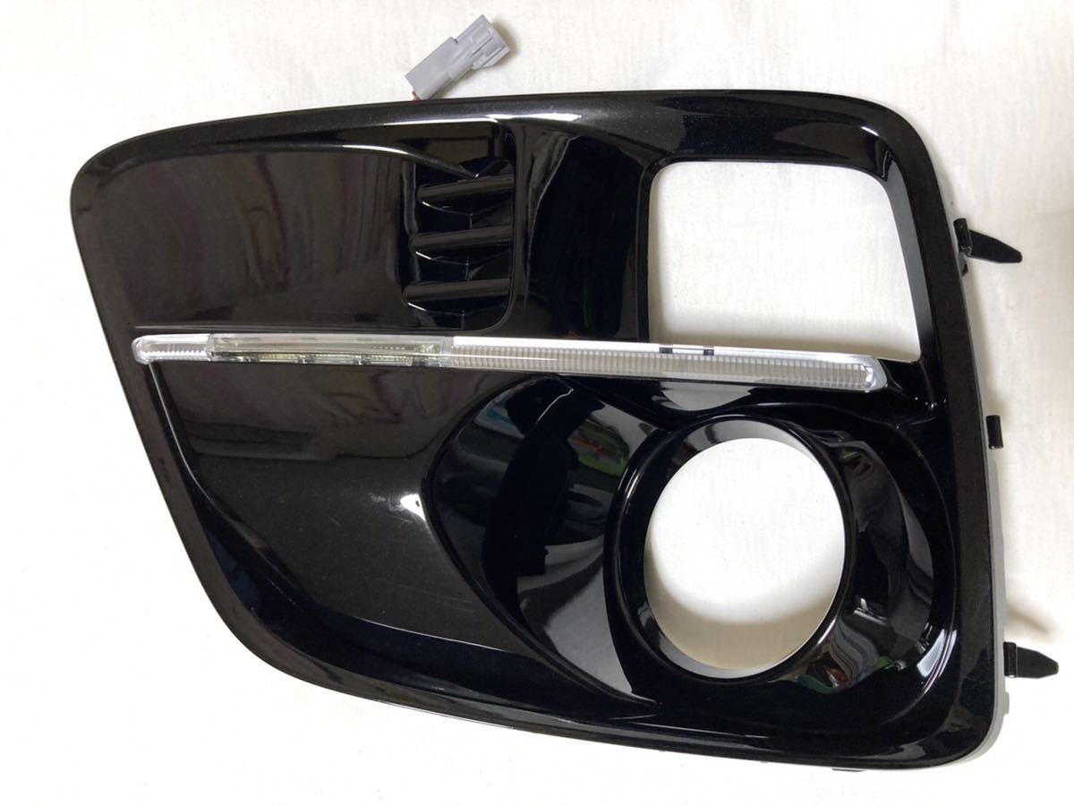 スバルWRX VAB VAG 前期純正オプション品のLEDアクセサリーライナー