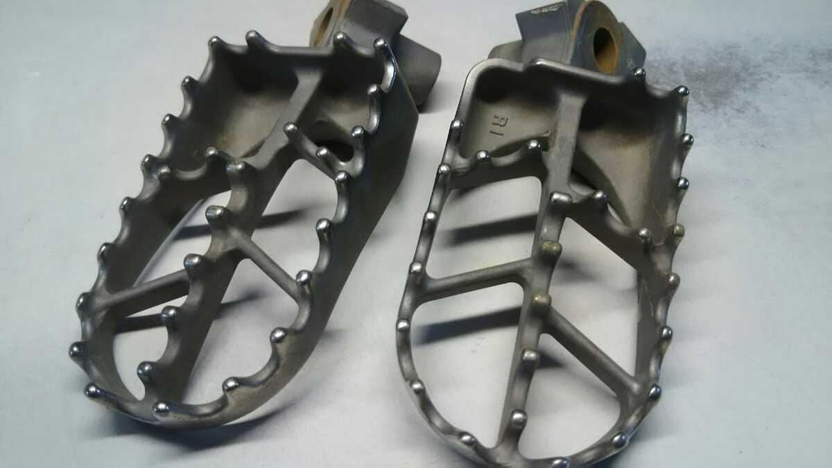バイク 絶版チタンステップ YZ125 YZ250F YZ450F WR250F
