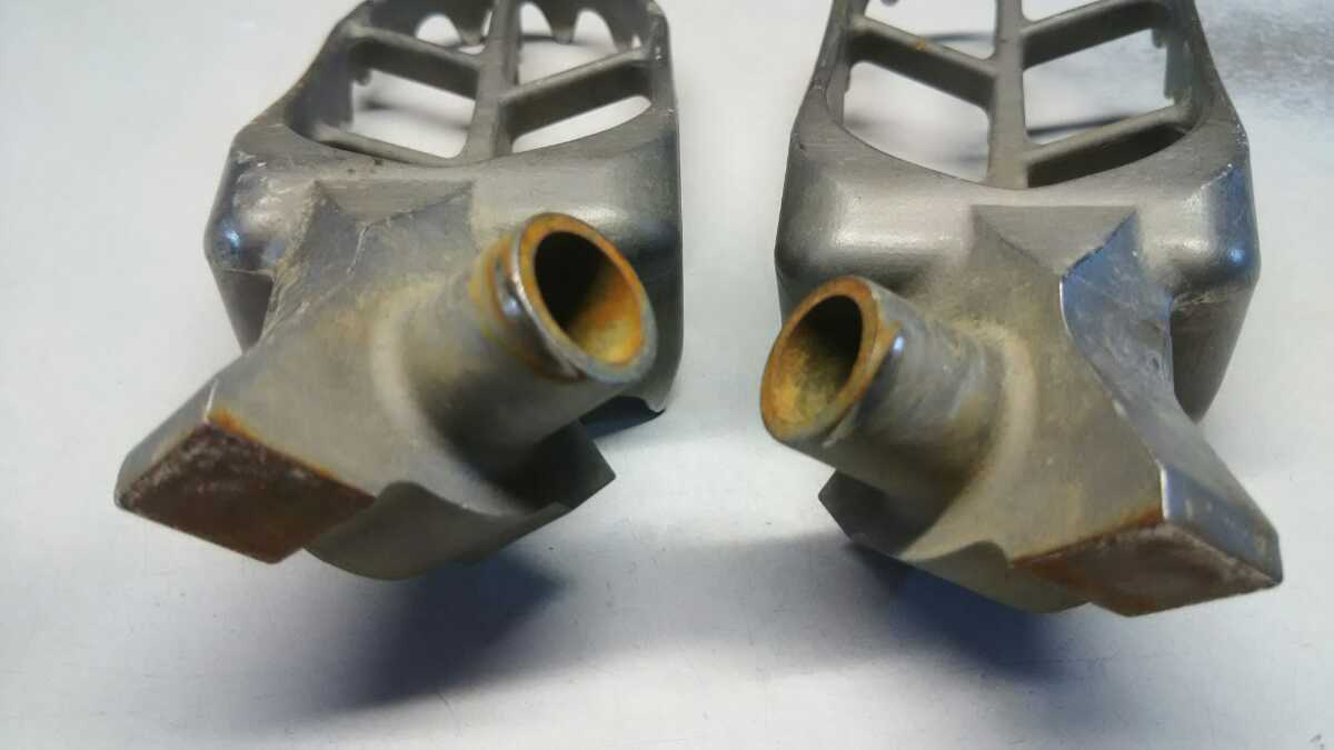 絶版チタンステップ YZ125 YZ250F YZ450F WR250F バイク 絶版チタン
