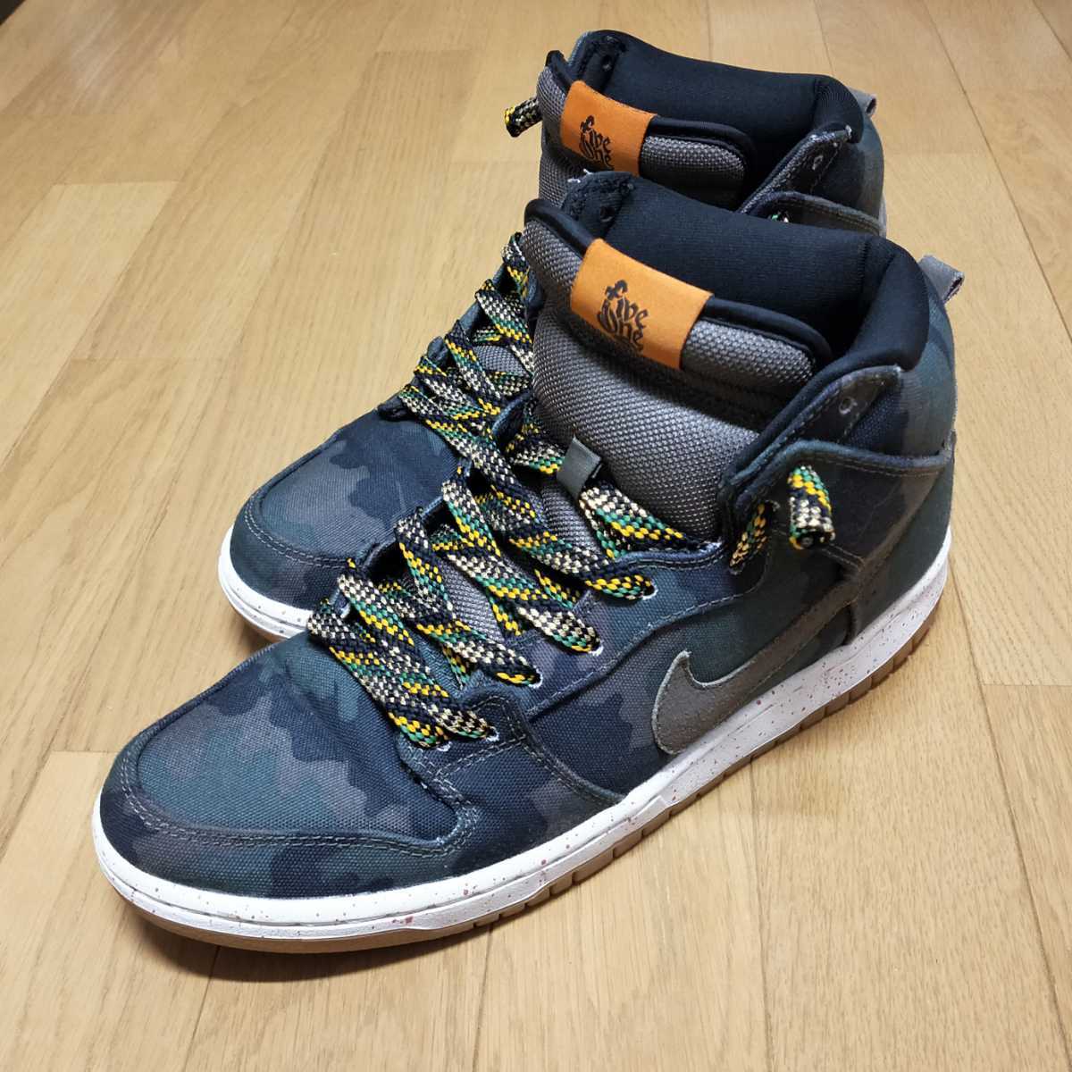 NIKE SB DUNK HI FIVEONEO ナイキダンクハイファイブワンオーカモフラ 