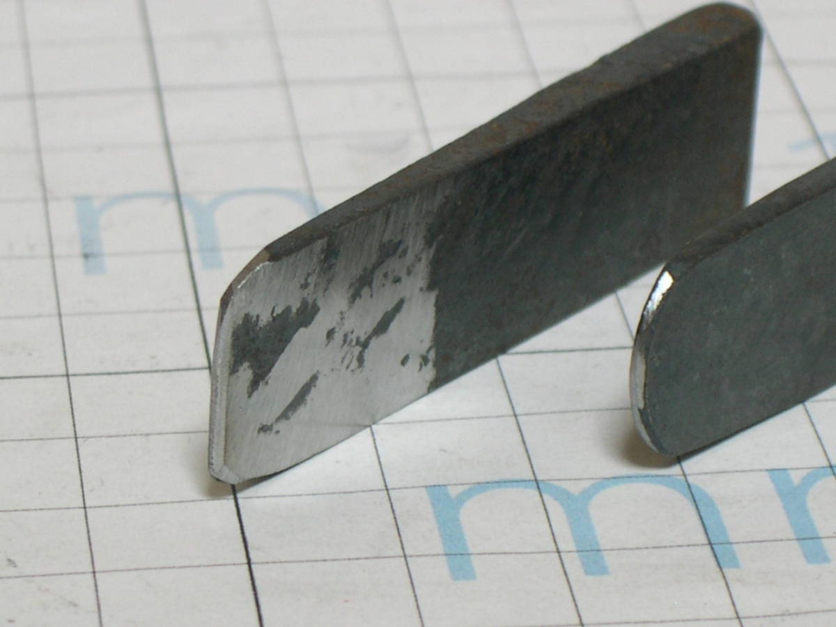 D93Bi ⑪鉛切り 石割 杭 薪割り 木割り 農機具 鍬クサビ　先丸と平　手造り２本一組　_3