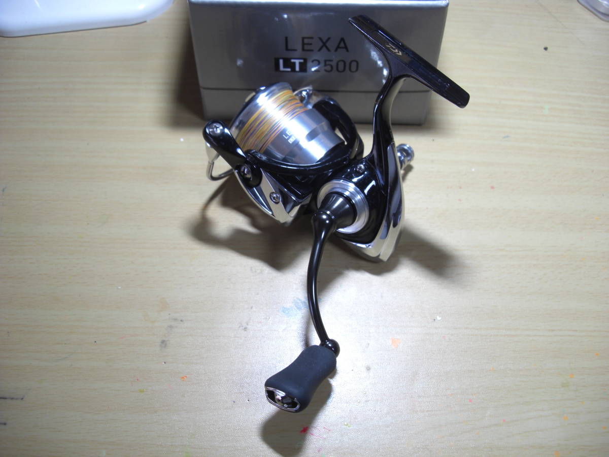 レグザ LT2500　中古美品 ラインローラーベアリング追加　フルＢＢ仕様　リールスタンド付き