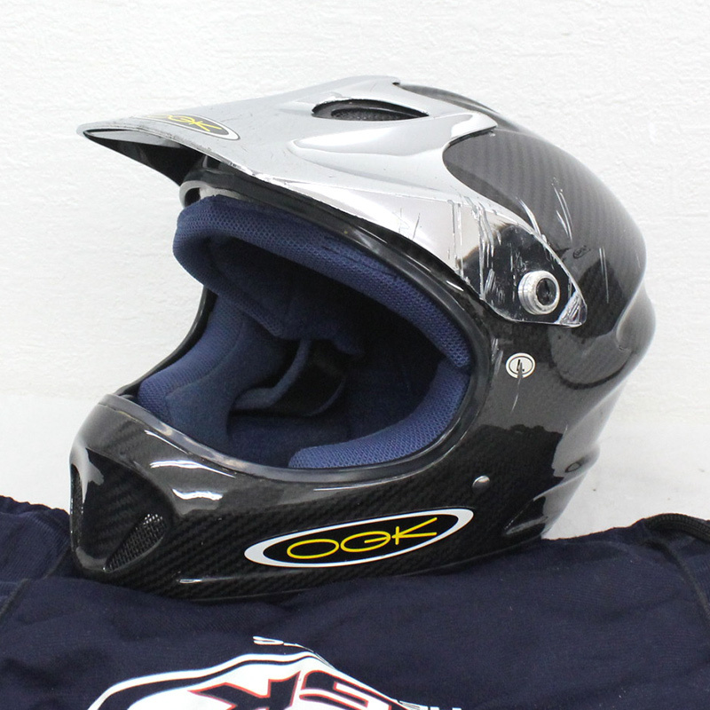 OGKフルカーボンヘルメットXLウッドペッカーステッカーオフロード OGKフルカーボンヘルメットXLウッドペッカーステッカーオフロード