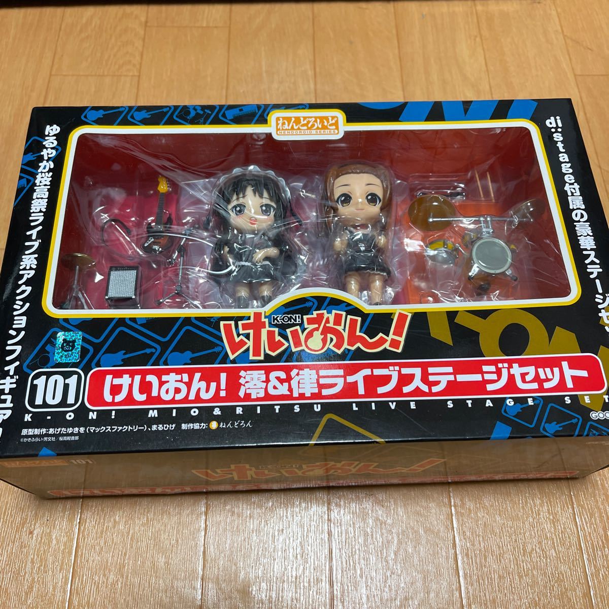 けいおん 澪 律ライブステージセット ねんどろいど けいおん 売買されたオークション情報 Yahooの商品情報をアーカイブ公開 オークファン Aucfan Com