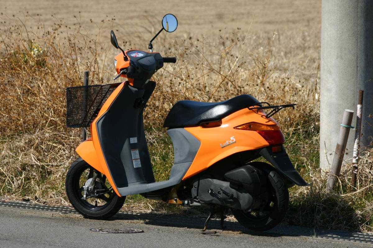 自賠責保険付-埼玉発304】SUZUKI レッツ５ ネーブルオレンジ134Km 自賠責保険付-埼玉発304】SUZUKI レッツ5 134Km ネーブルオレンジ