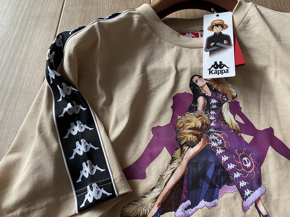 タグ付き Kappa カッパ 最新モデル ワンピースコラボ ボア ハンコック 半袖tシャツ メンズ Sサイズ Saサンド 定価6 490円 Kla52ts52 Sサイズ以下 売買されたオークション情報 Yahooの商品情報をアーカイブ公開 オークファン Aucfan Com