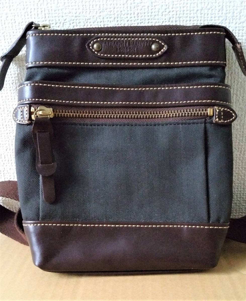 KATHARINE HAMNETT LONDON ショルダーバッグ ○ウエストバッグ 