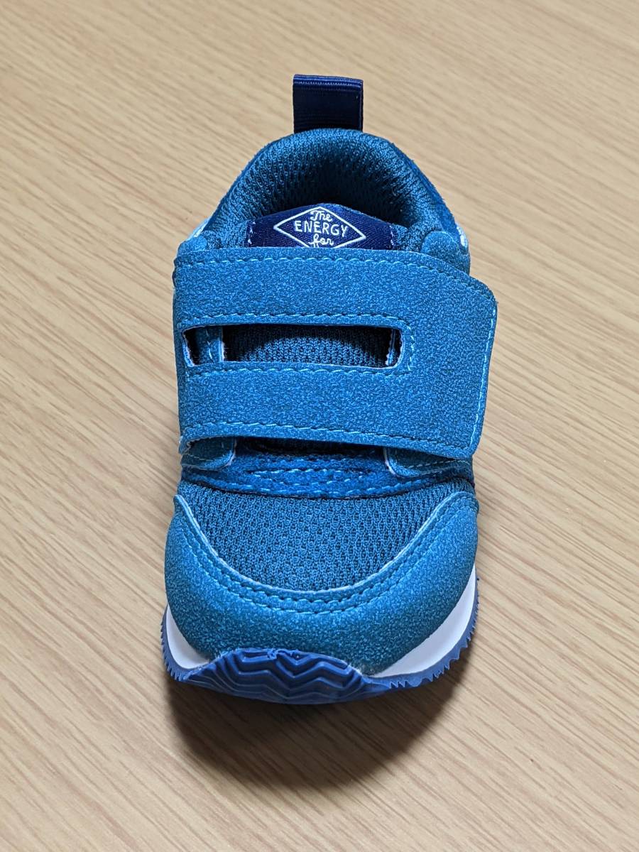 ブリーズ Breeze ベビーシューズ 13cm スニーカー 靴 グリーン 青緑 13cm 売買されたオークション情報 Yahooの商品情報をアーカイブ公開 オークファン Aucfan Com