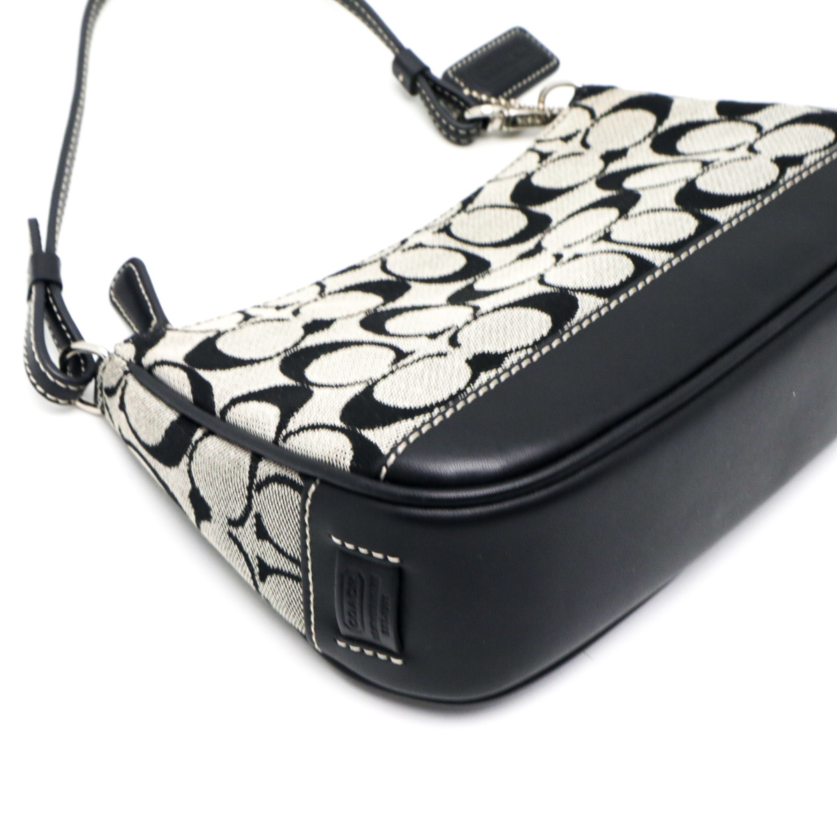 COACH コーチ アクセサリーポーチ シグネチャー ブラック COACH コーチ シグネチャー アクセサリーポーチ バック 【公式通販】