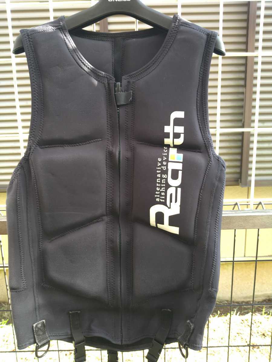 リアス Rearth ロックショア ベスト ライフジャケット Lサイズ ヒラスズキ ショアジギング ウエア 売買されたオークション情報 Yahooの商品情報をアーカイブ公開 オークファン Aucfan Com