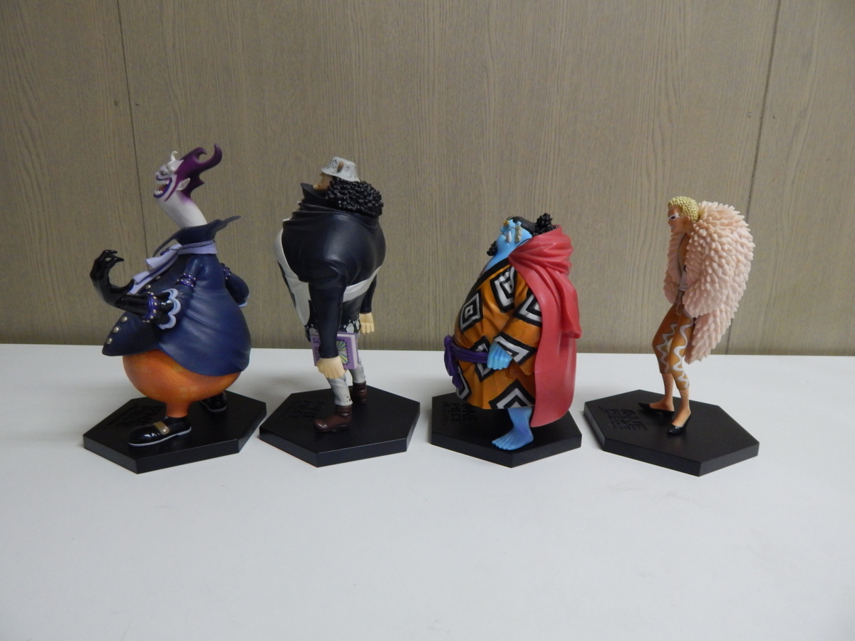 ワンピースフィギュア 王下七武海 One Piece 売買されたオークション情報 Yahooの商品情報をアーカイブ公開 オークファン Aucfan Com
