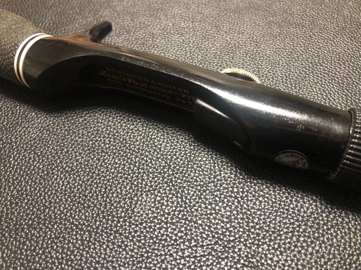 Lew's Fuji フジグリップ AAコネット OHグリップ アリゲーターグリップ