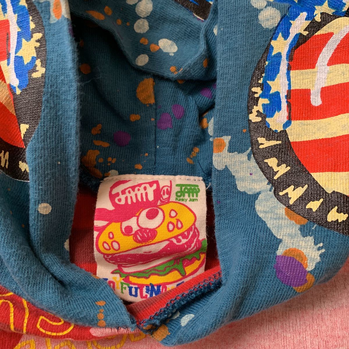 Jam 子供服 ９０サイズ 長袖 ジャム ファンキー 男の子 女の子 春服 うしろ総柄ロンt フード付き 春服 春物 ベビー服 90 85 94cm 売買されたオークション情報 Yahooの商品情報をアーカイブ公開 オークファン Aucfan Com