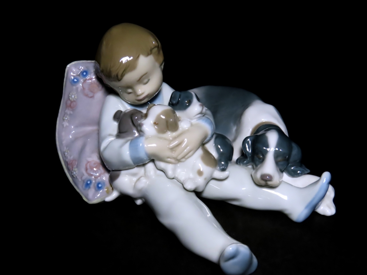 □リヤドロ 「みんなおねんね」 〈同梱対象商品〉 リヤドロ LLADRO 