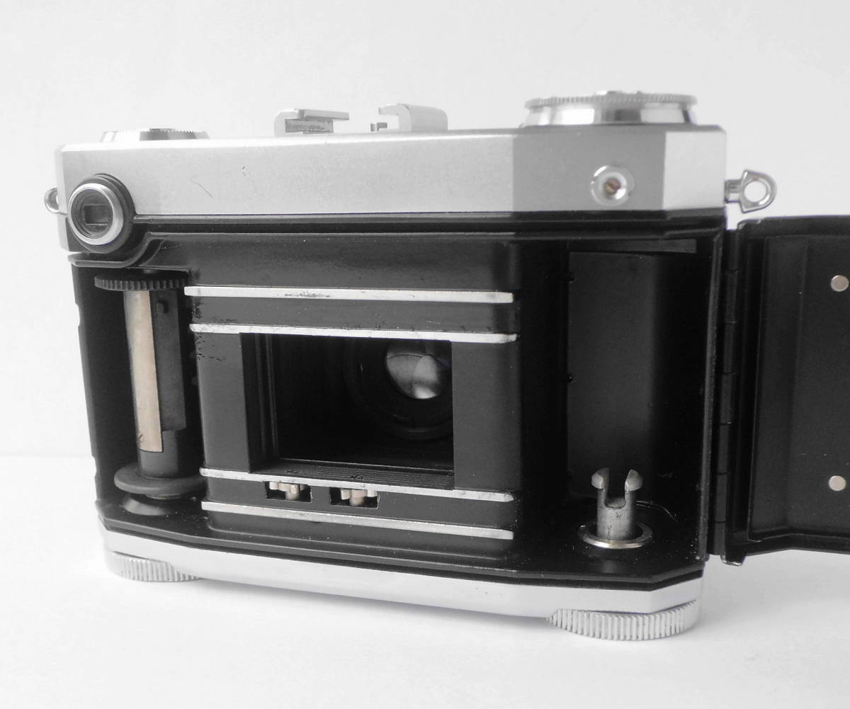 □[銀塩] ☆ ZEISS IKON コンテッサ 35 （稼働品 / 良品） Contessa